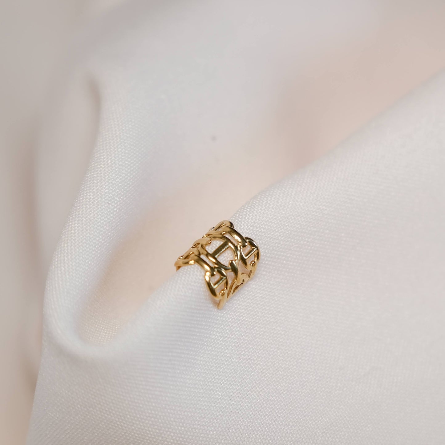 earr cuff