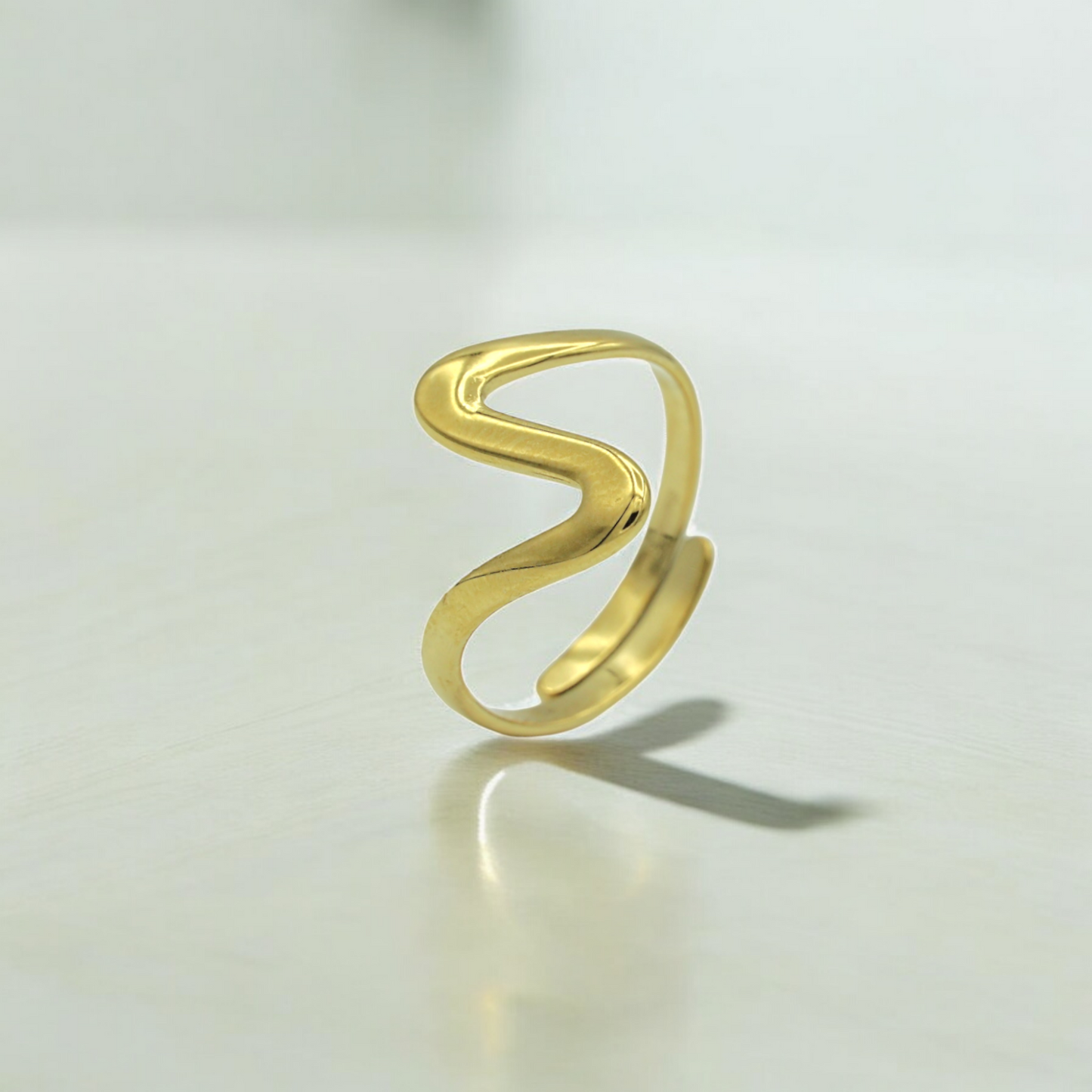 Phoen Ring