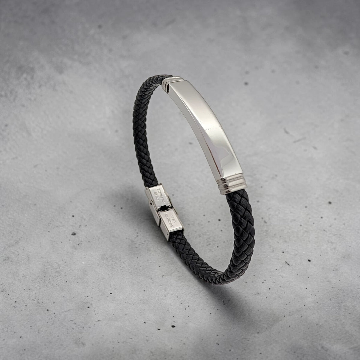 Pulsera fina en cuero para personalizar