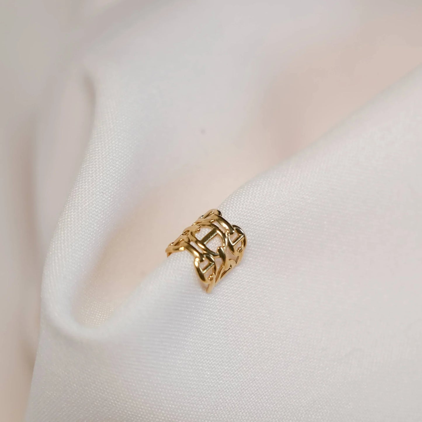 earr cuff