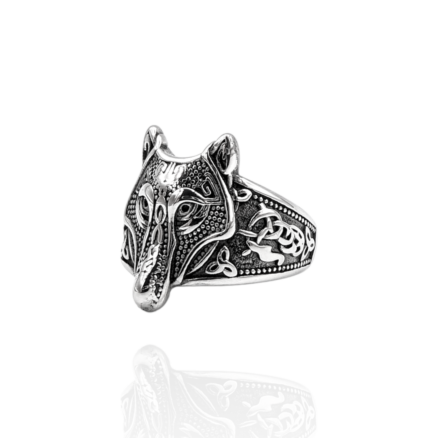 Wolf Ring