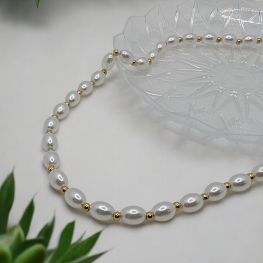 Dina Necklace