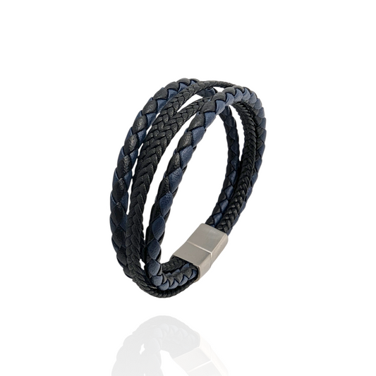 Pulsera en cuero trezado