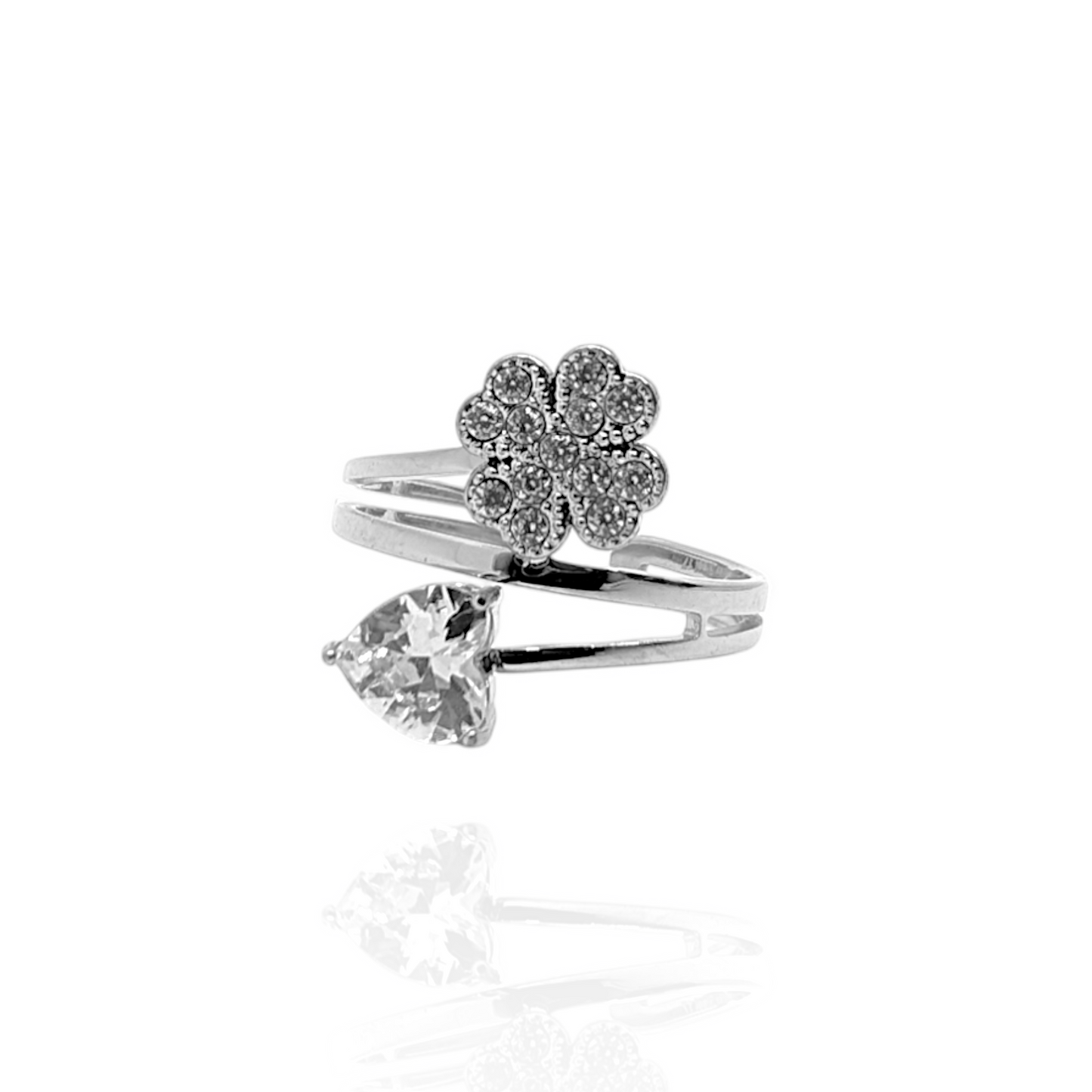 Quatrefoil Ring