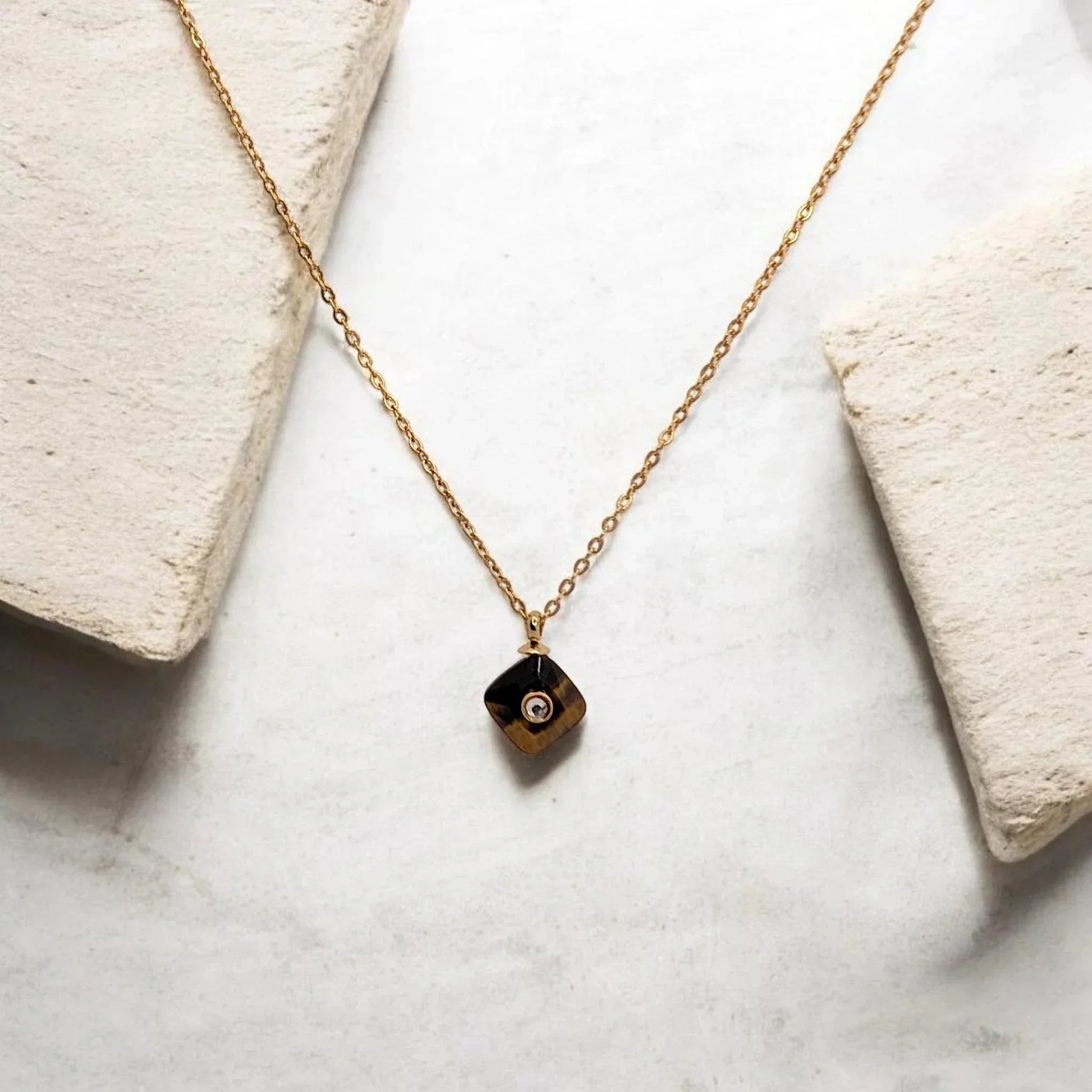 Colgante con Piedra Ojo di Tigre - AILANA JEWELRY