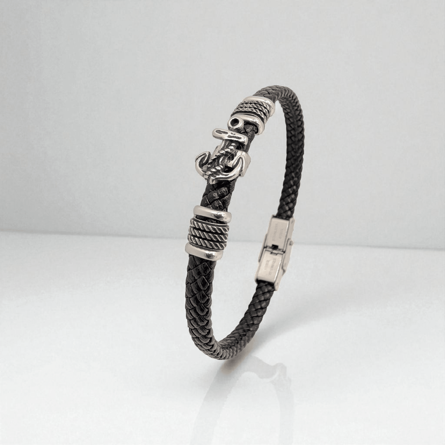 Pulsera fina en cuero con ancla - AILANA JEWELRY