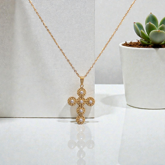 Colgante Cruz con perlas