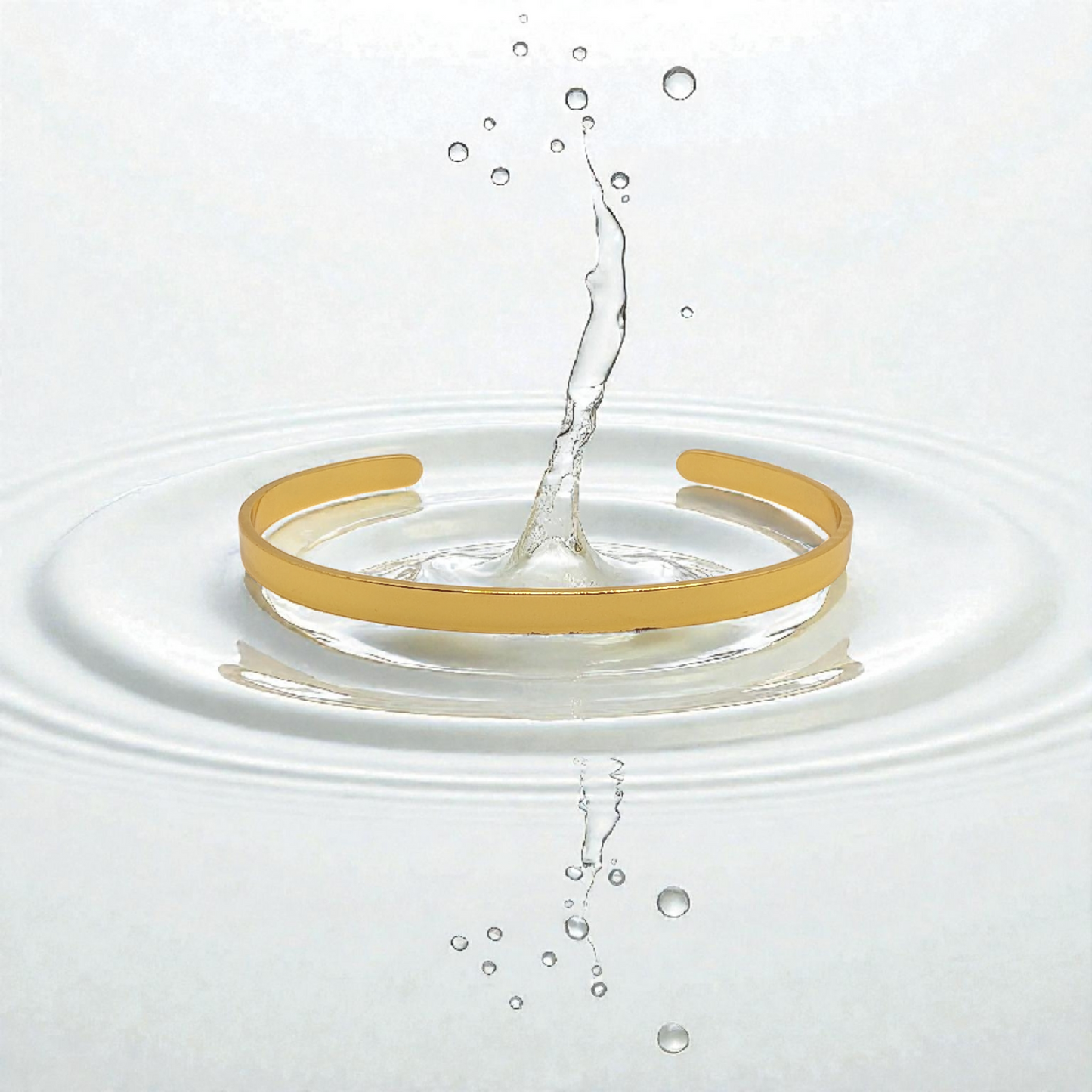 Brazalete rígido dorado