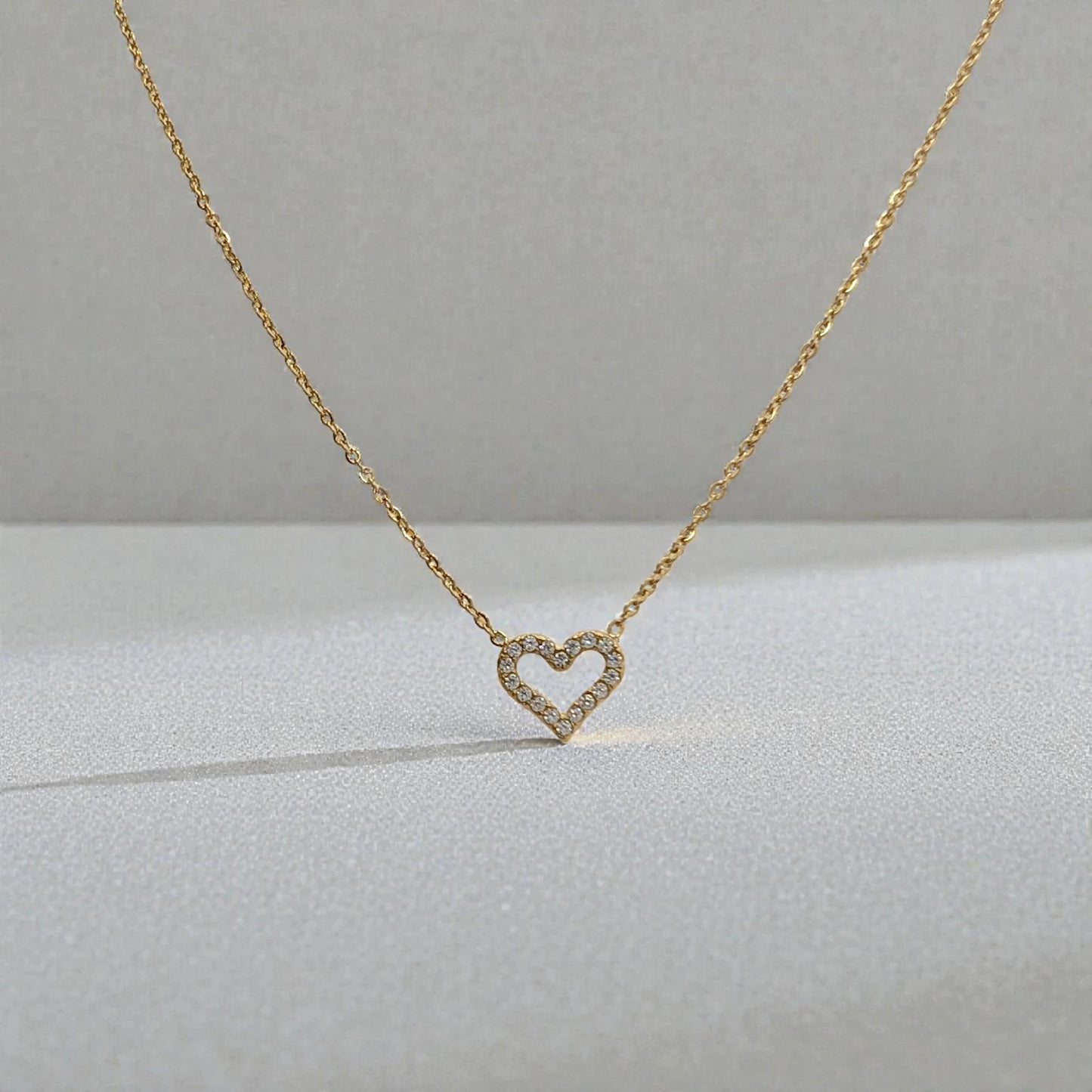 Colgante Corazon con zircones