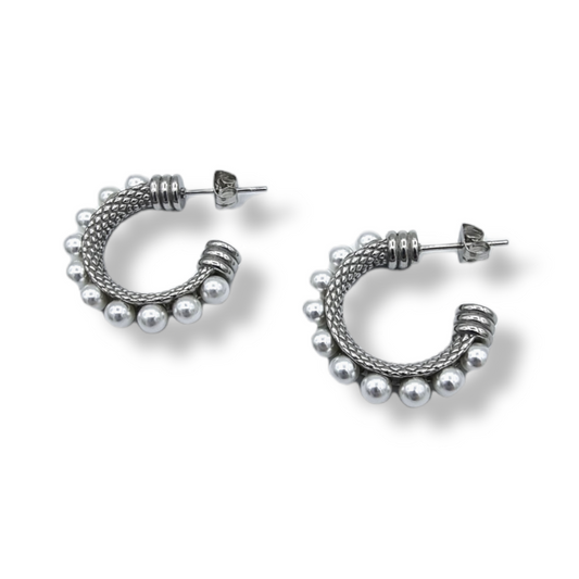 Pearl Huggie Earrings (Silver)