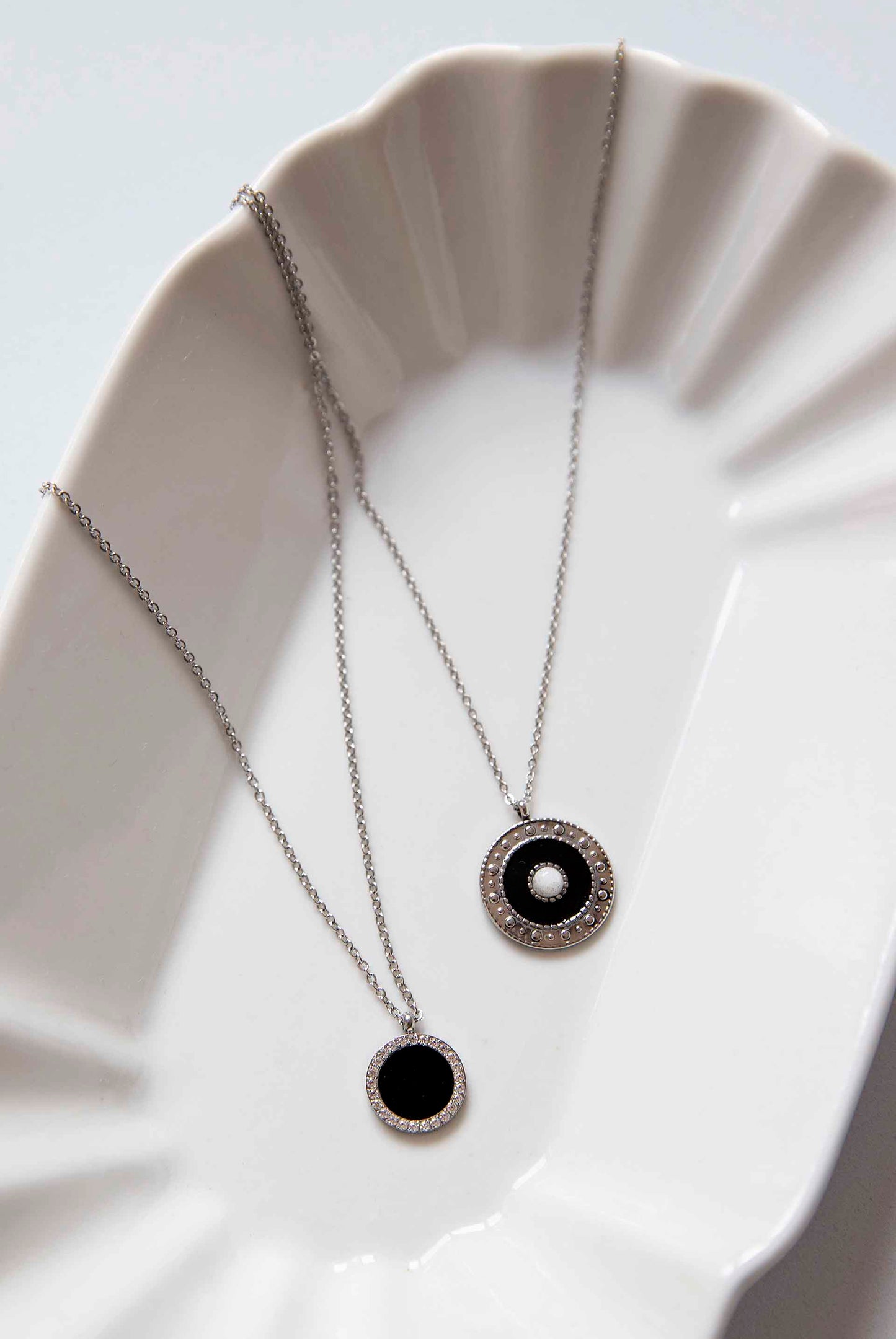Deep Sea Necklace (Silver - Black)